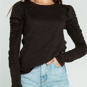 FREE PEOPLE WE THE FREE Natasha Womens Black/Charcoal Tee, XS, Comfy Throw On